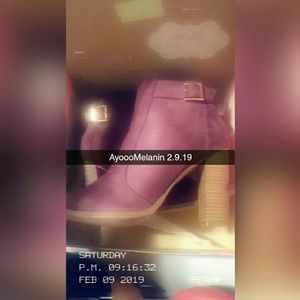 Burgundy Booties 😘